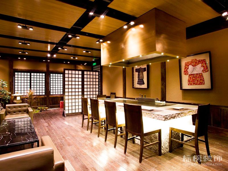 關于深圳餐飲餐廳裝修設計要點是什么？